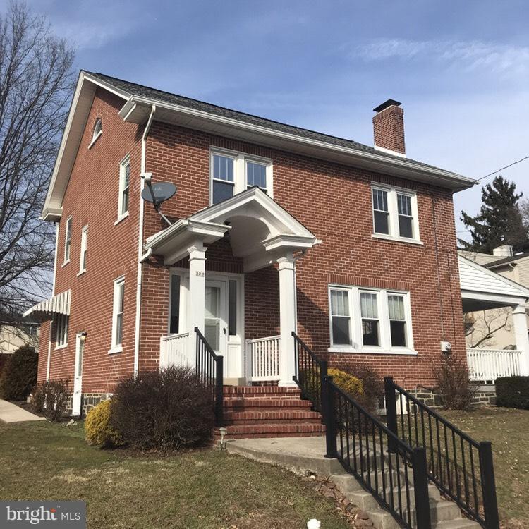 223 Green Street - Photo 1