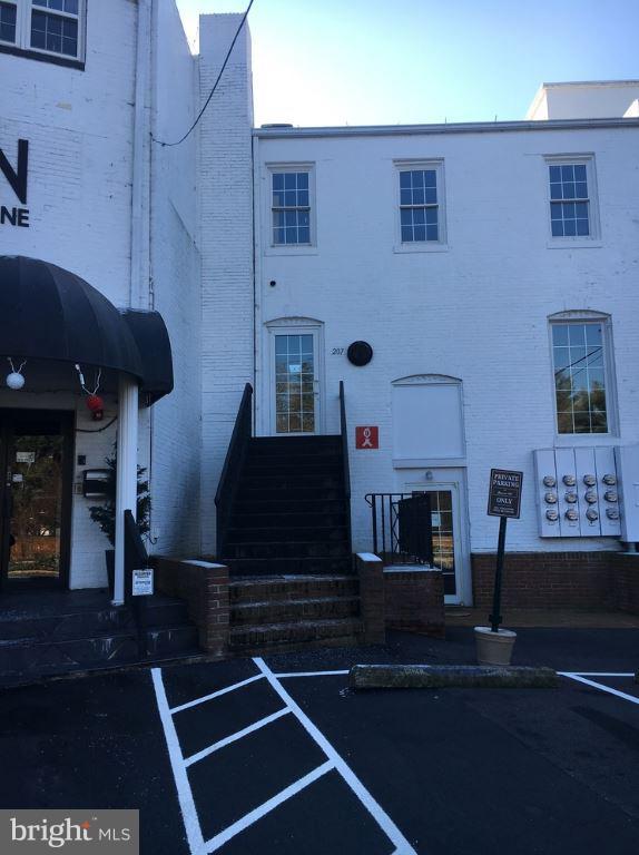 207 Main Street - Photo 1