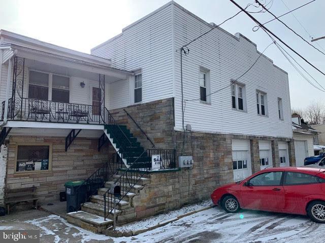 48 Roosevelt Drive - Photo 1