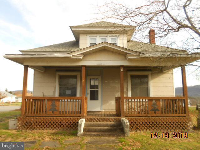 202 Grove Drive - Photo 1