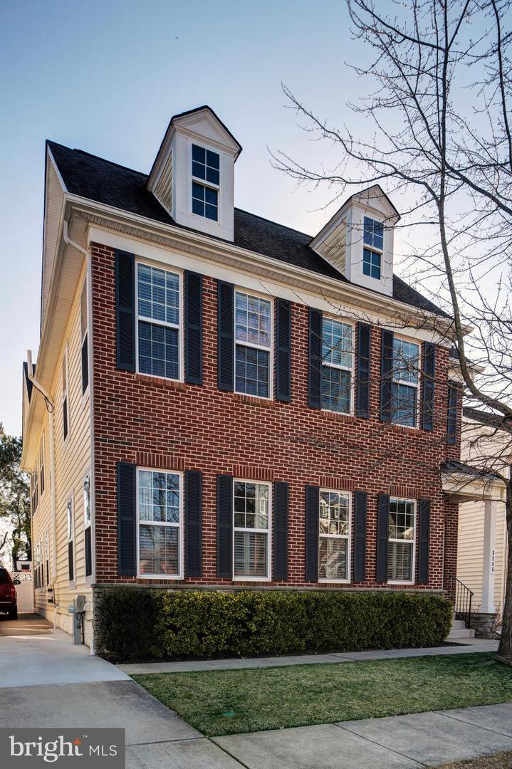 3285 Mulberry Street - Photo 1