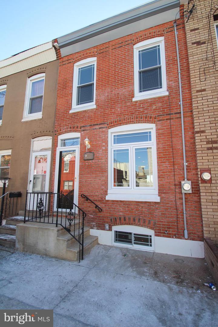1622 Dickinson Street - Photo 1