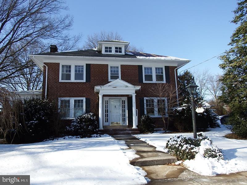317 Rosedale Drive - Photo 1