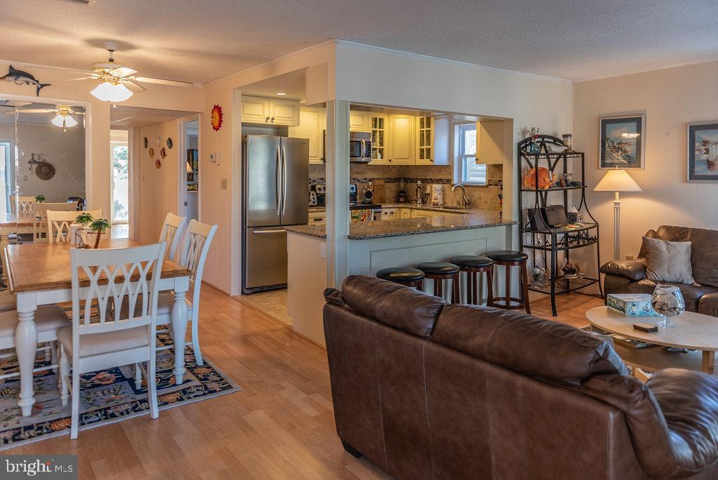 7 40TH Street - Photo 1