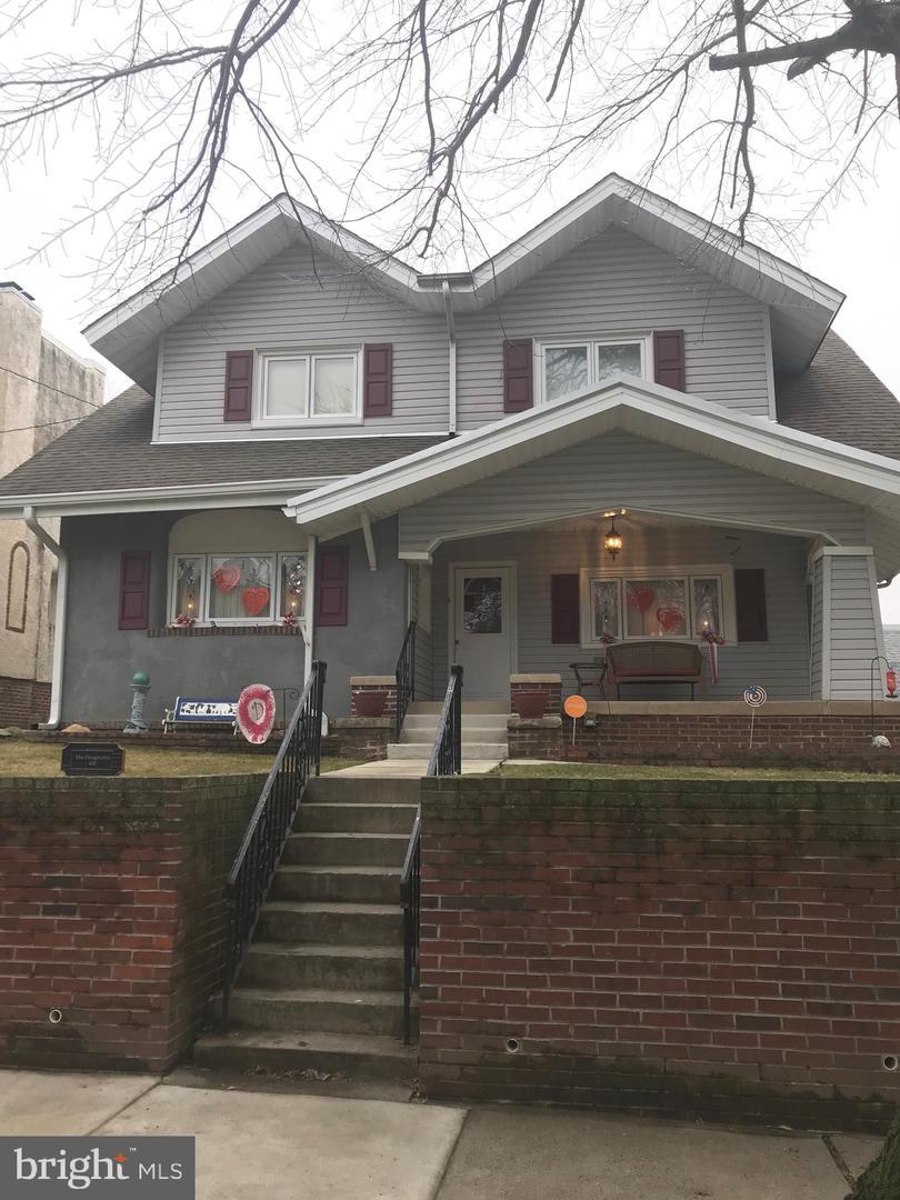 425 Hartel Avenue - Photo 1