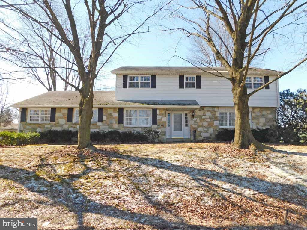 2863 Pearl Avenue - Photo 1
