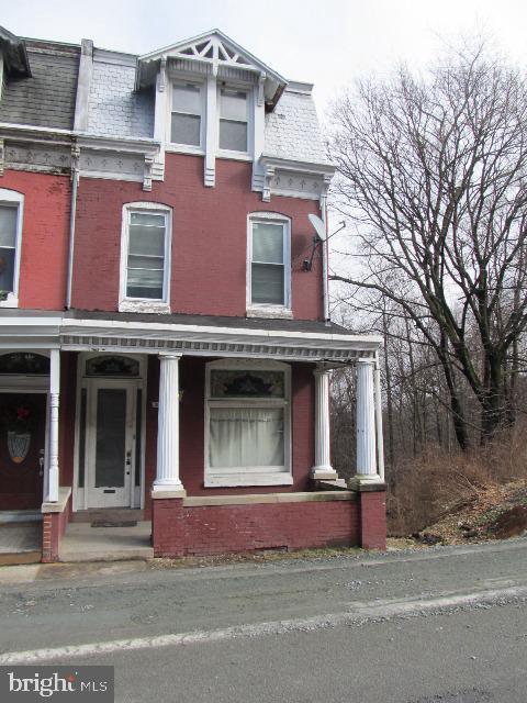 3107 Perkiomen Avenue - Photo 1