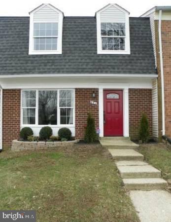504 Peacock Drive - Photo 1