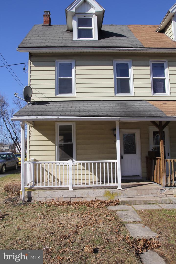 16 Washington Street - Photo 1