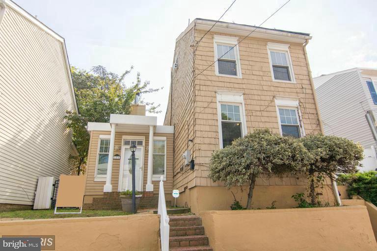 185 Clay Street - Photo 1 185 Clay Street - Photo 1