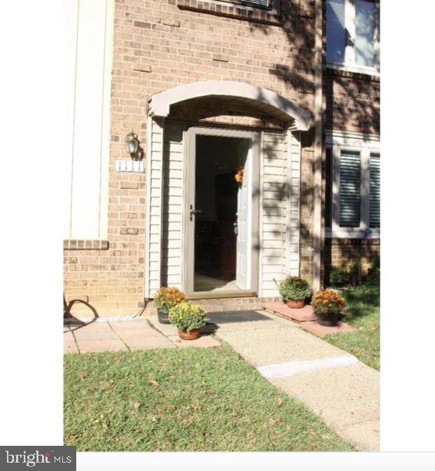 1111 Bromley Court - Photo 1