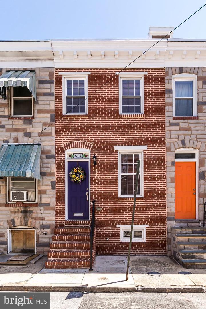 613 Wyeth Street - Photo 1