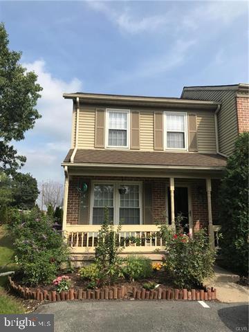 579 Ponds Edge Lane - Photo 1