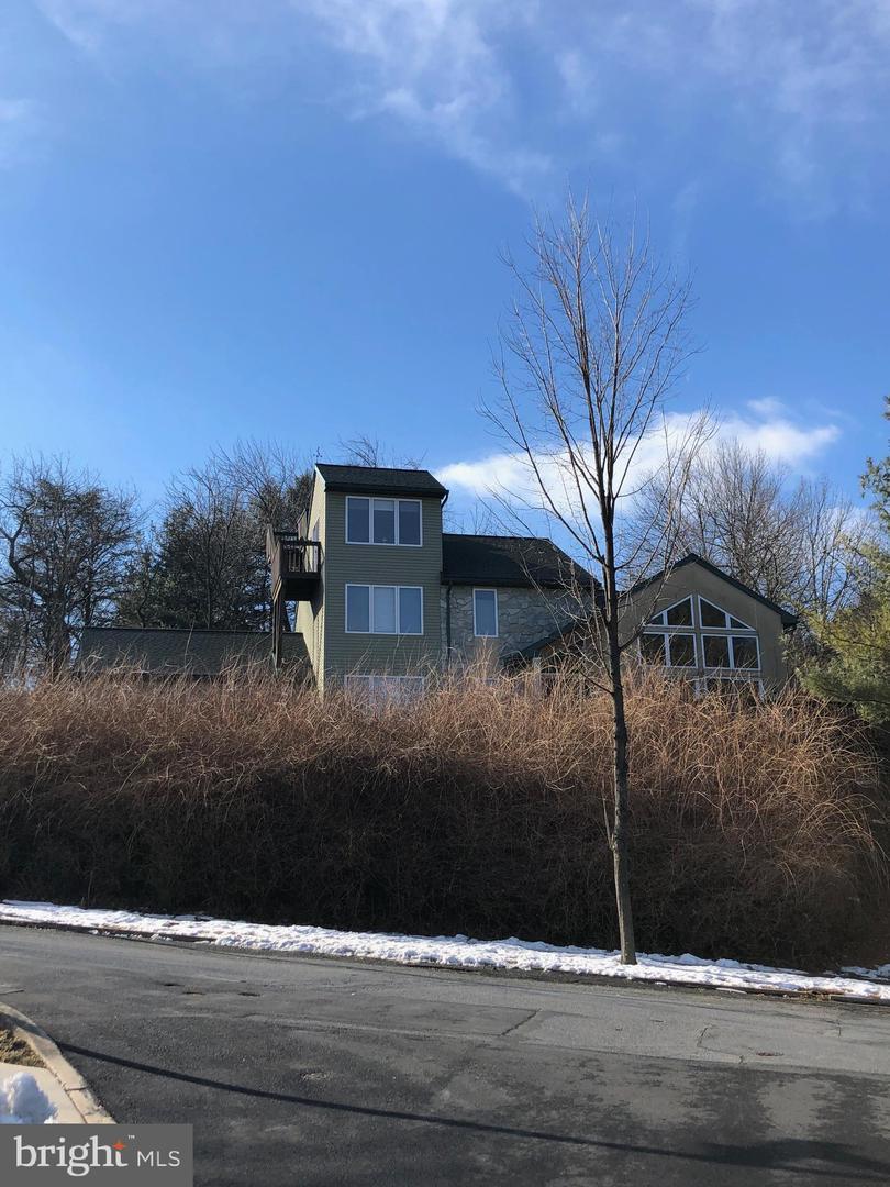 20 Pinewood Road - Photo 1