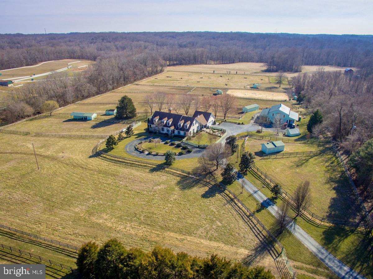 6089 Fishers Station Road - Photo 1