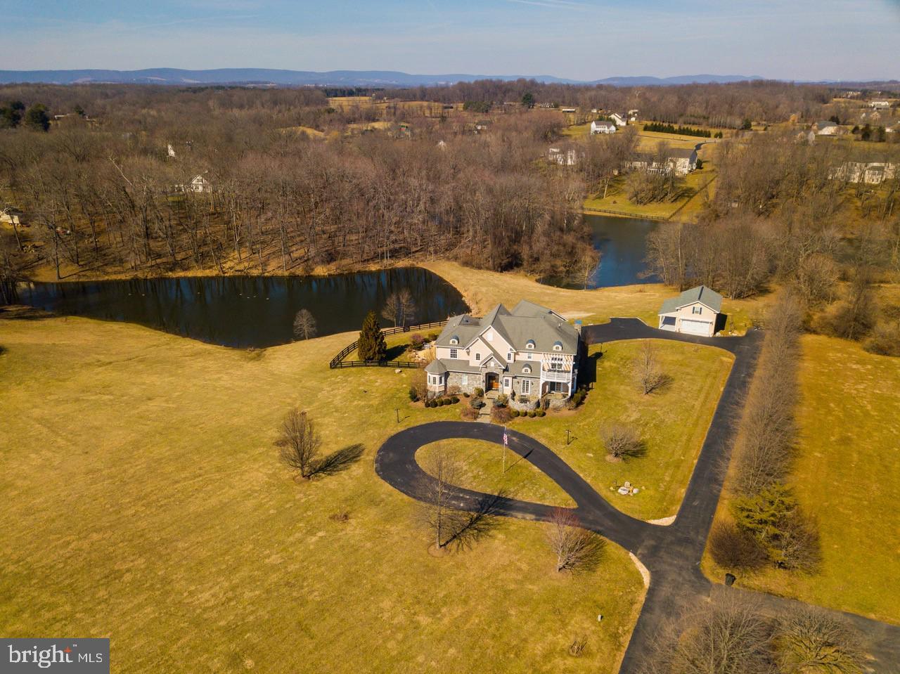 37150 Cardigan Place - Photo 1