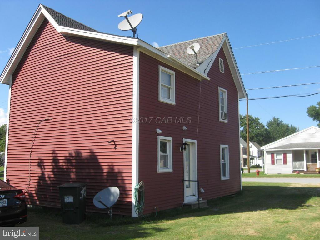 308 Chestnut Street - Photo 1