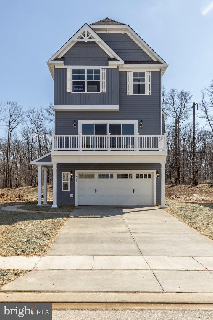 353 Marina Avenue - Photo 1