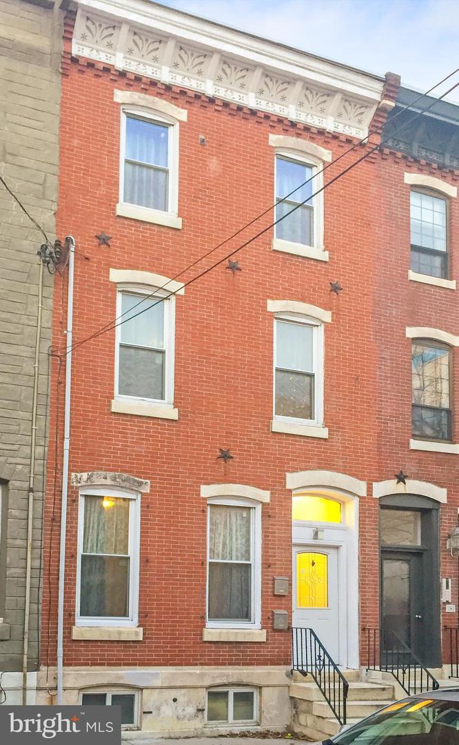 622 19TH Street - Photo 1