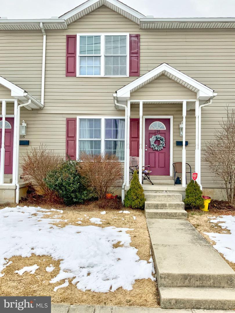 114 Wood Street - Photo 1