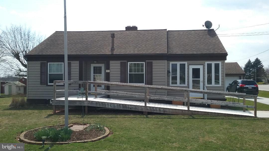 201 Water Street - Photo 1