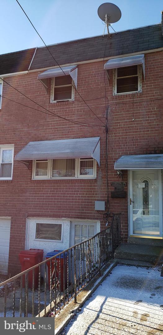 1120 Washington Street - Photo 1