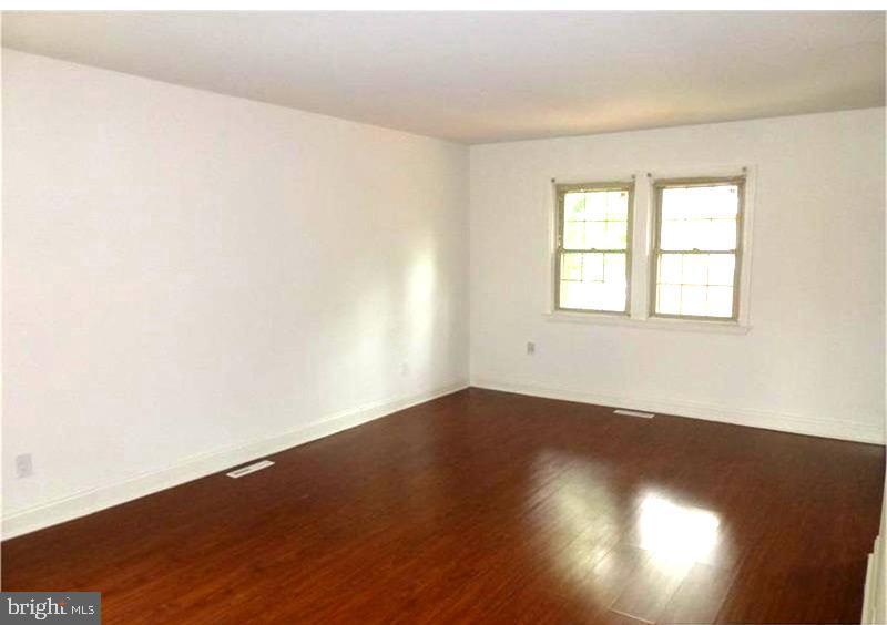 5611 The Alameda - Photo 1