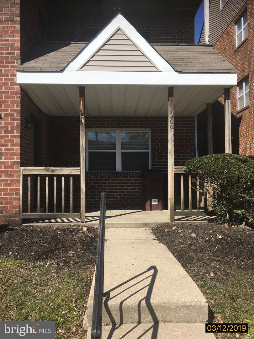 309 Broom Street - Photo 1