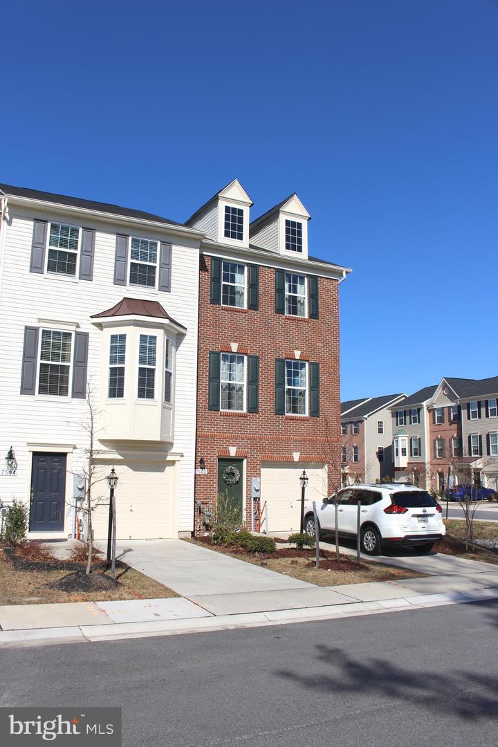7502 Goldfinch Court - Photo 1