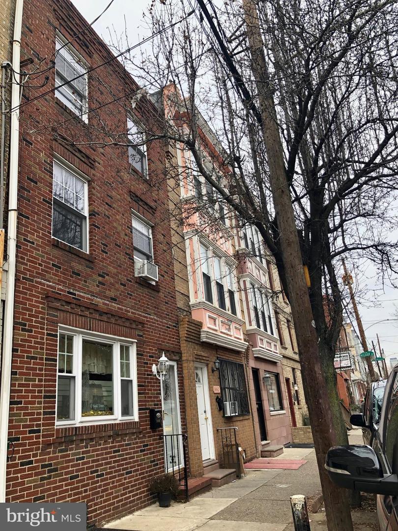 1444 8TH Street - Photo 1