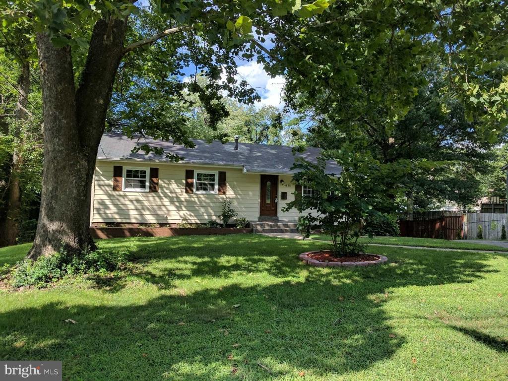 4820 Poplar Drive - Photo 1