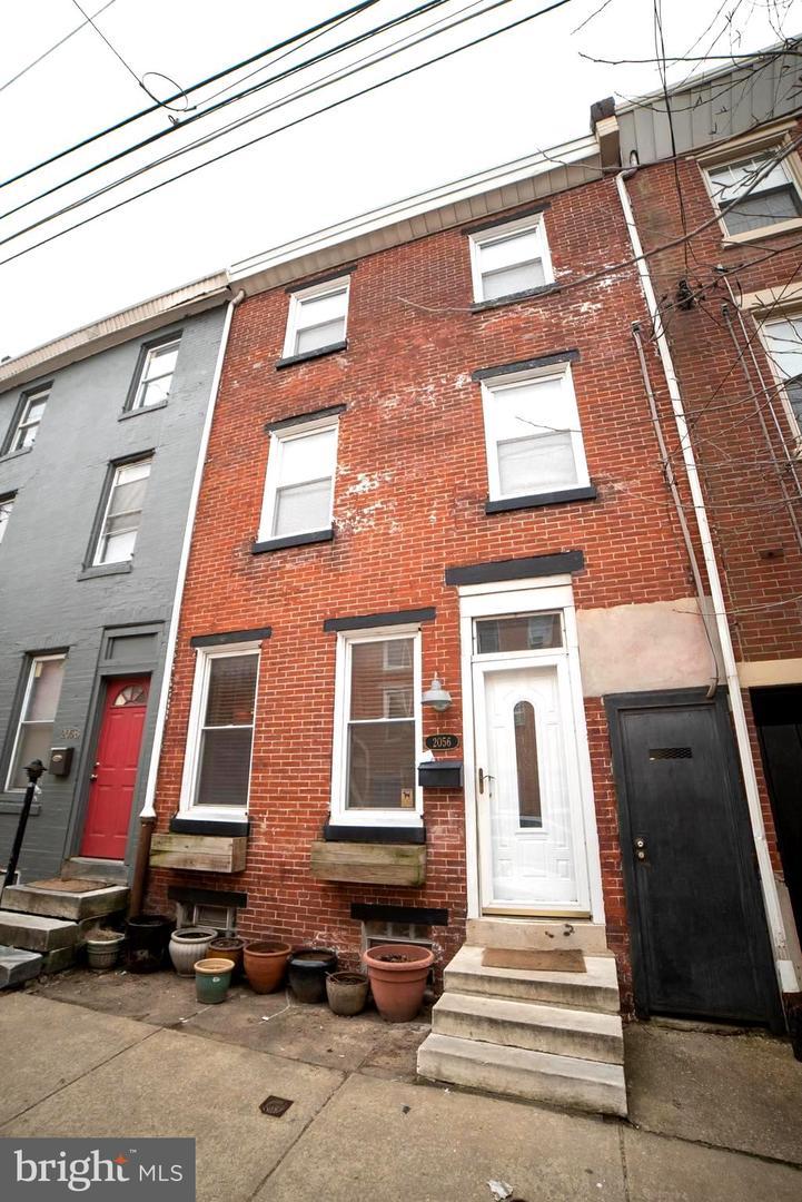 2056 York Street - Photo 1