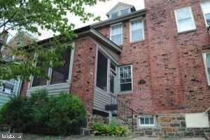 911 23RD Street - Photo 1