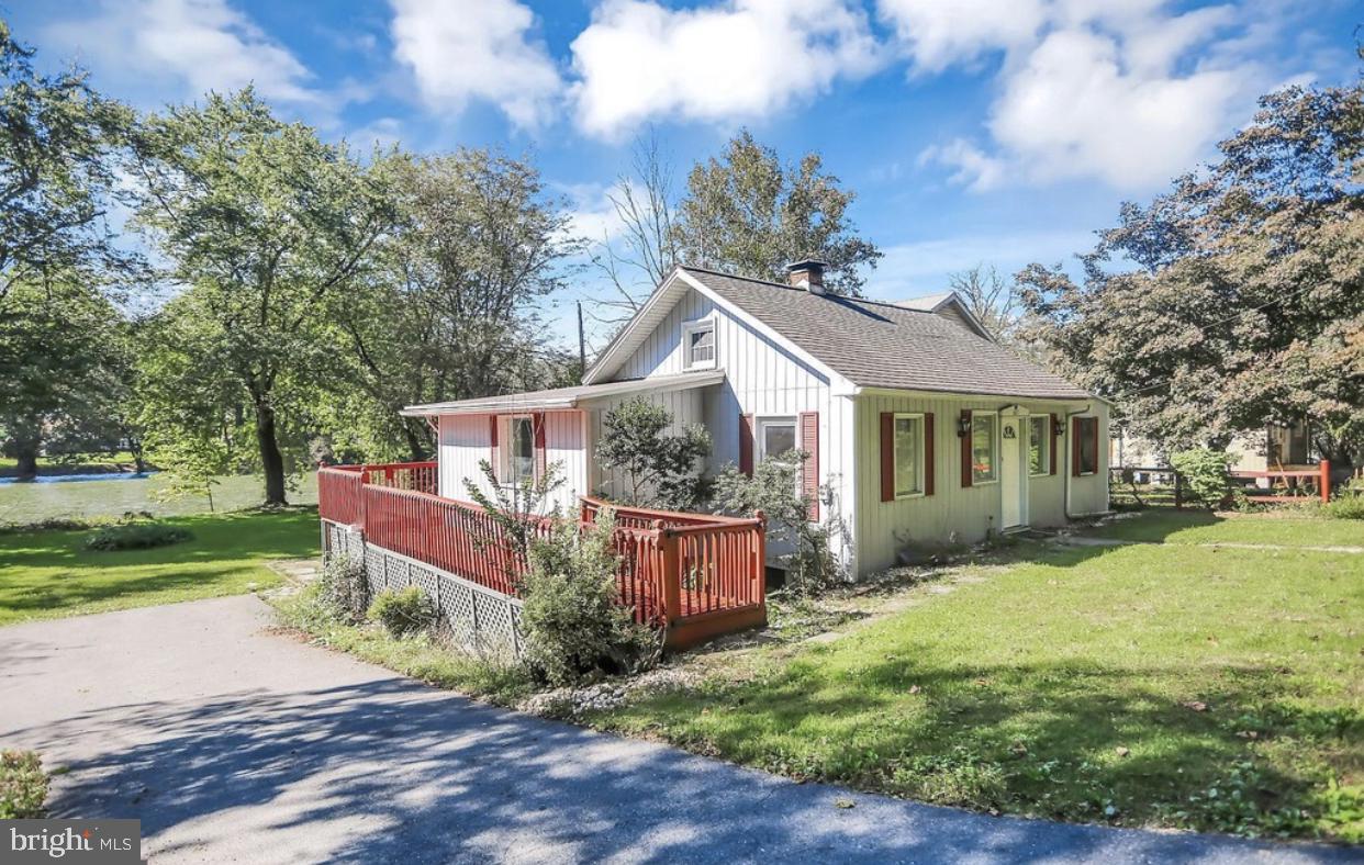 607 Good Hope Road - Photo 1