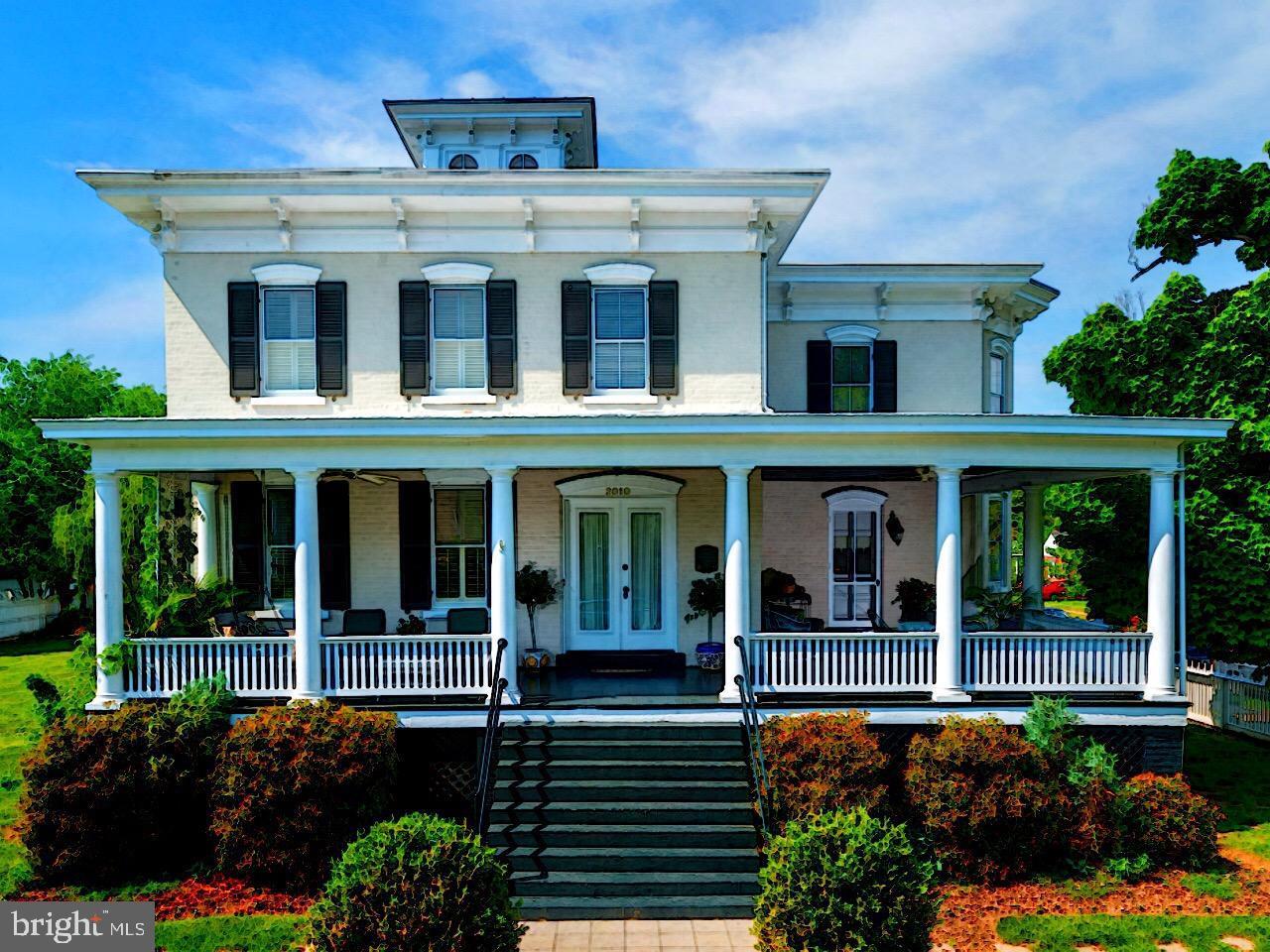 2010 Fall Hill Avenue - Photo 1