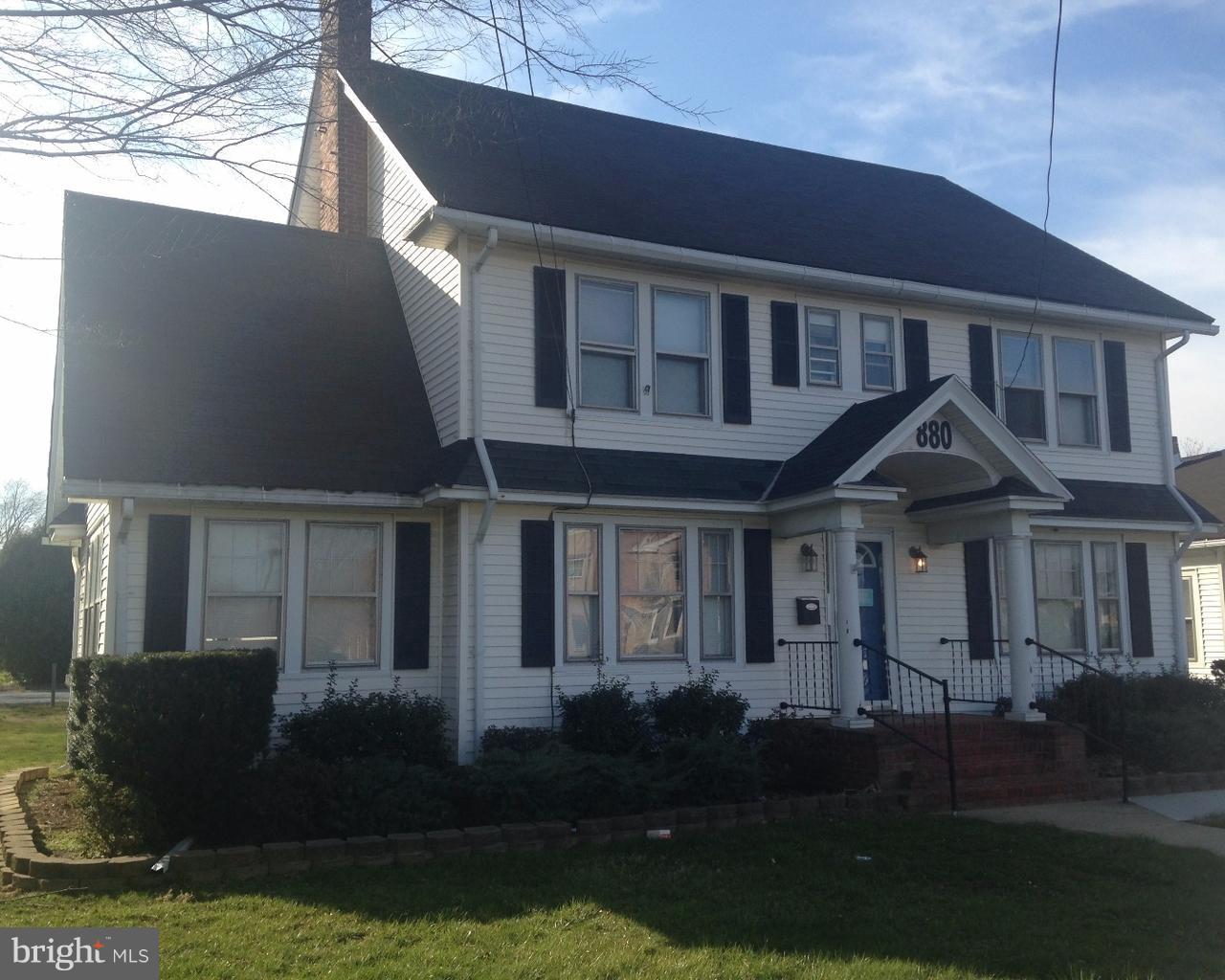 880 State Street - Photo 1