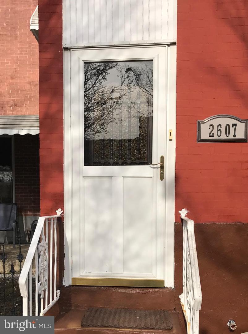 2607 Lehigh Avenue - Photo 1