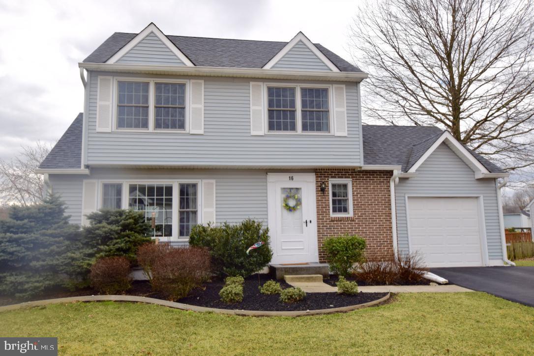 16 Cedar Farms Drive - Photo 1