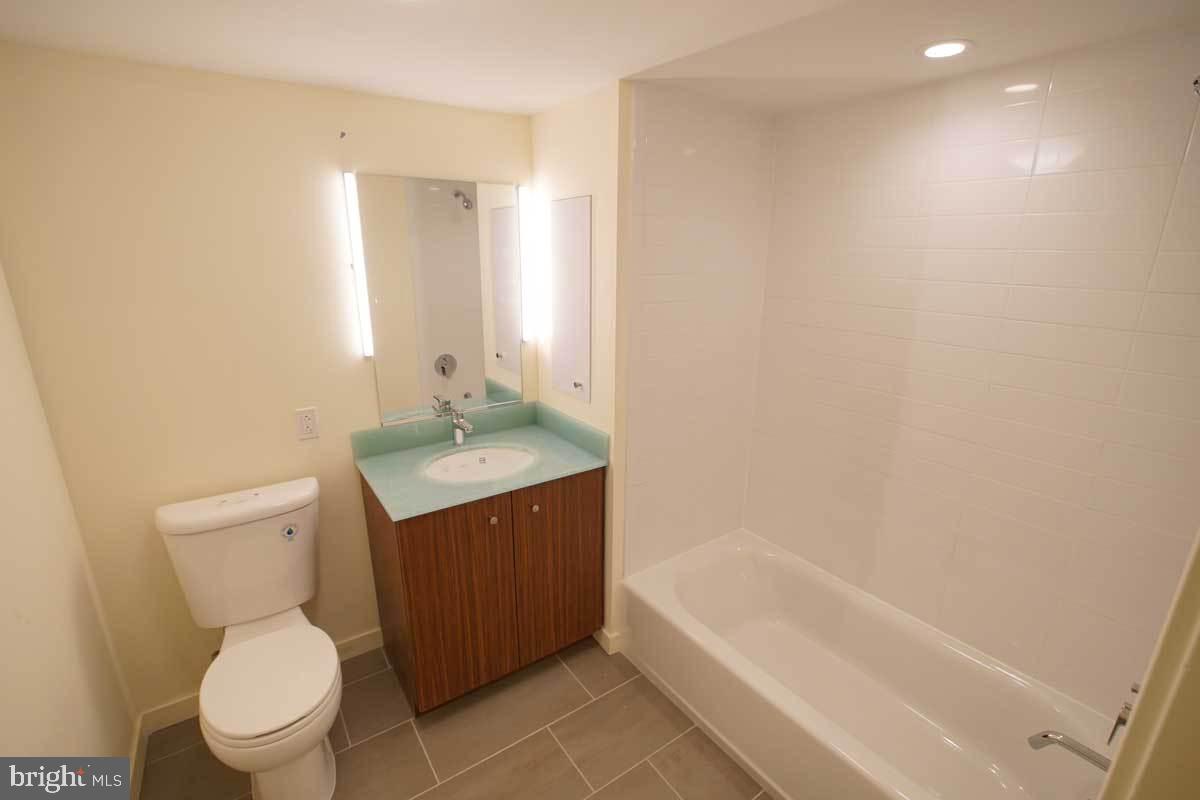 71 Clark - Photo 1