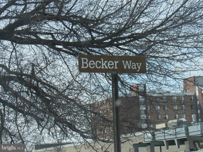 116 Becker Way - Photo 1