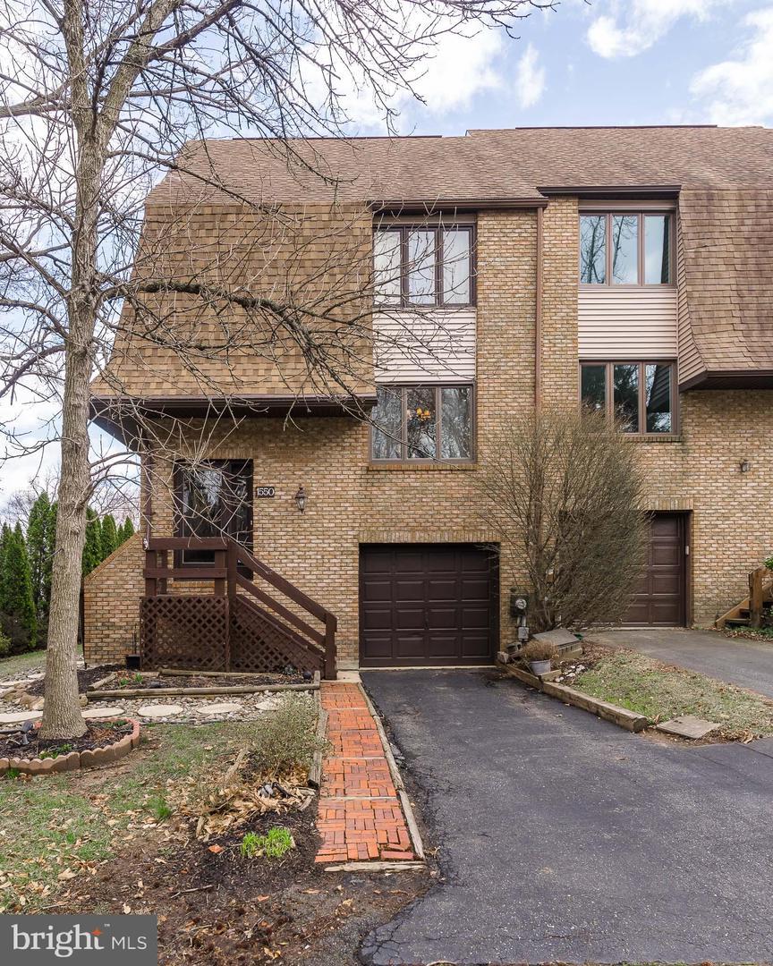 1550 Seton Villa Lane - Photo 1