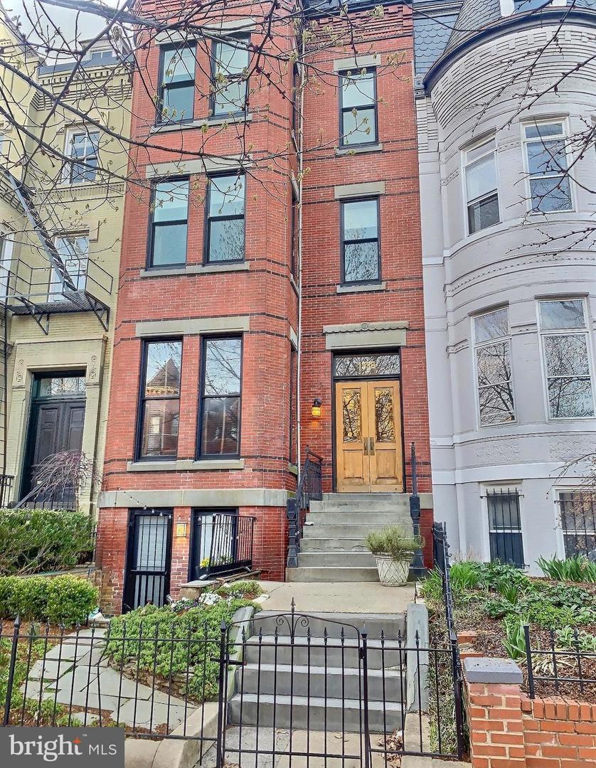 1338 Vermont Avenue - Photo 1