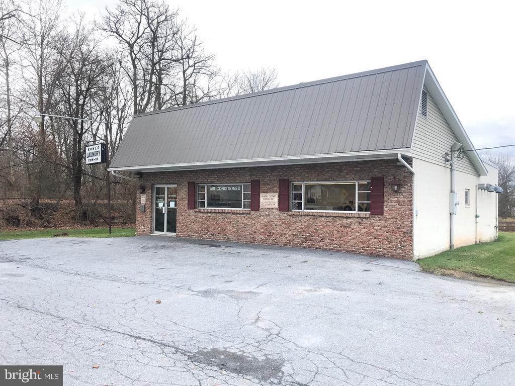 300 Railroad Street - Photo 1