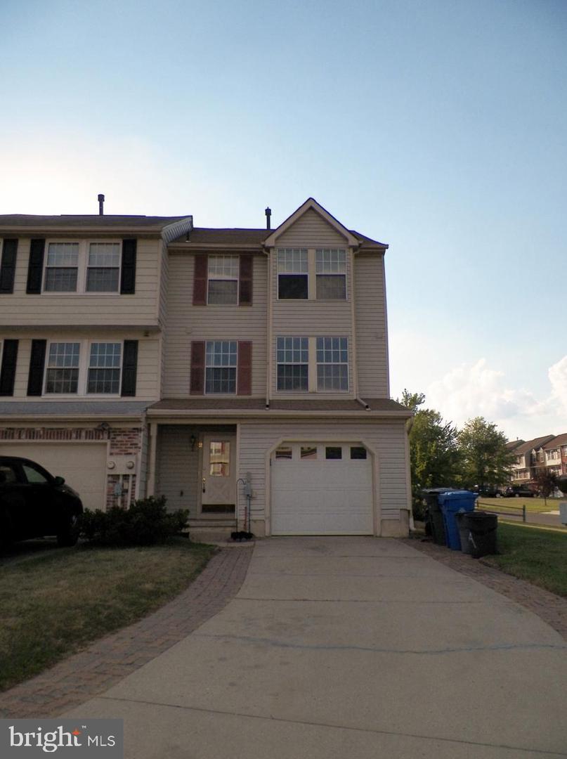 2 Andrew Court - Photo 1