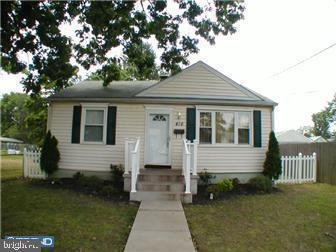 416 Lakehurst Avenue - Photo 1