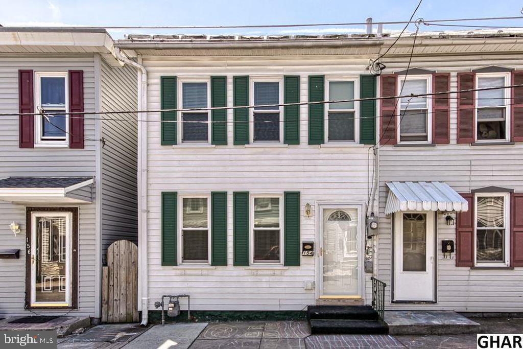 154 Penn Street - Photo 1