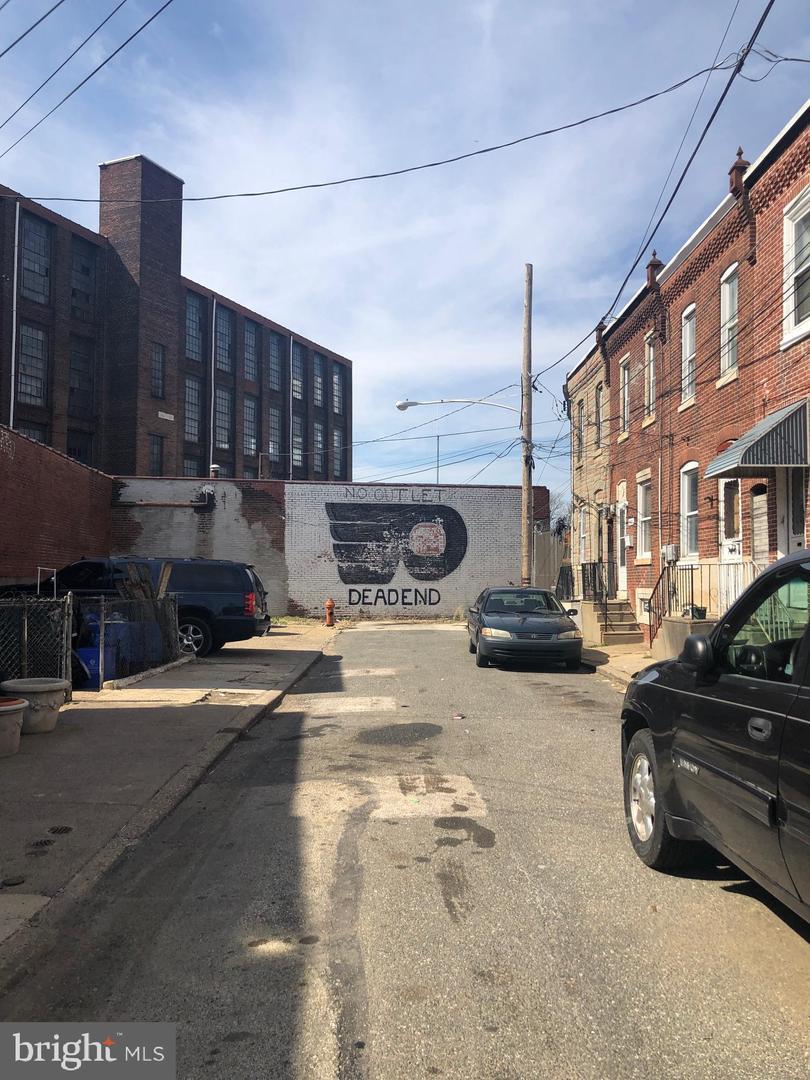 1403 Deal Street - Photo 1