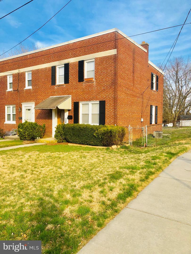 1154 Union Street - Photo 1