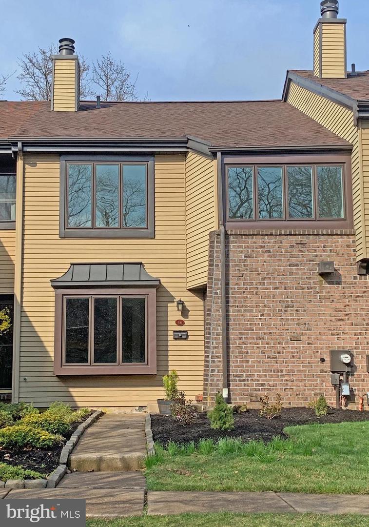 46 Essex Place - Photo 1