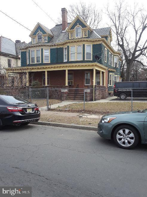 1237 Greenwood Avenue - Photo 1